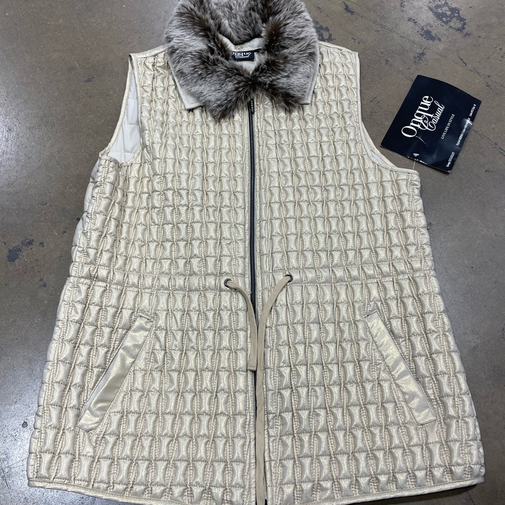 Onque Casual shiny metallic gold faux fur detachable collar vest